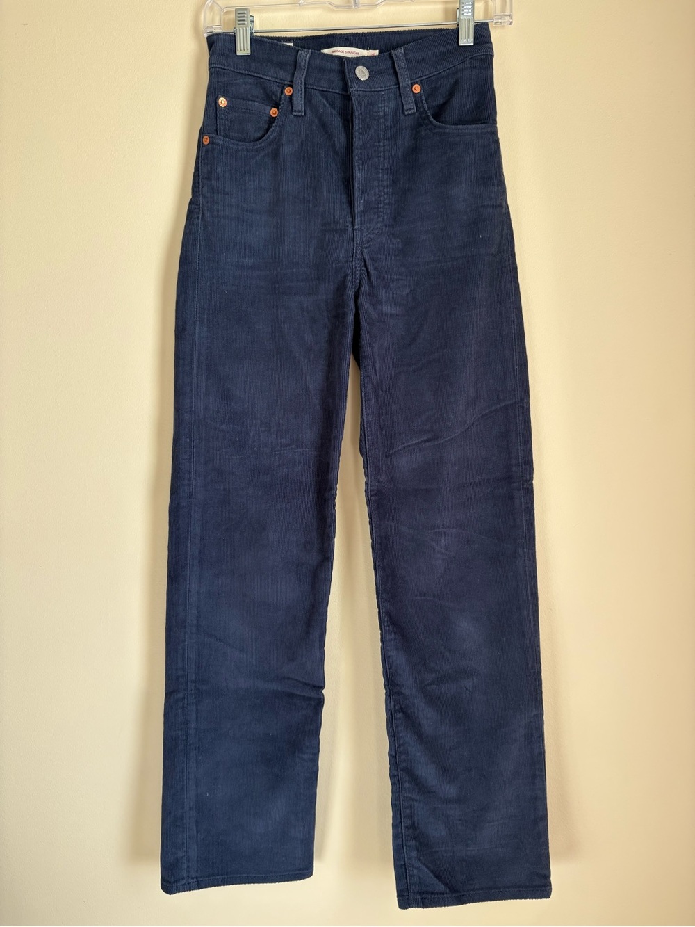 Levi’s Ribcage Straight Corduroy Pants